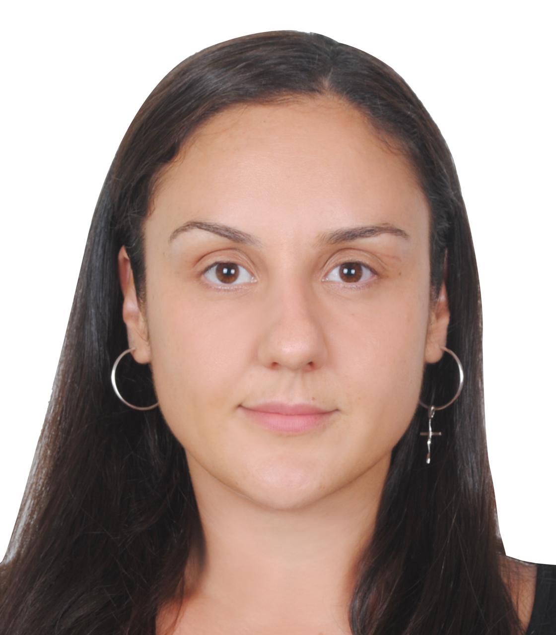 KARAMFILA TOMOVA JAKNOUZ