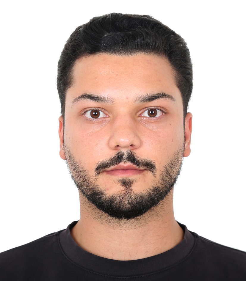 Keyan Elliott Razavi