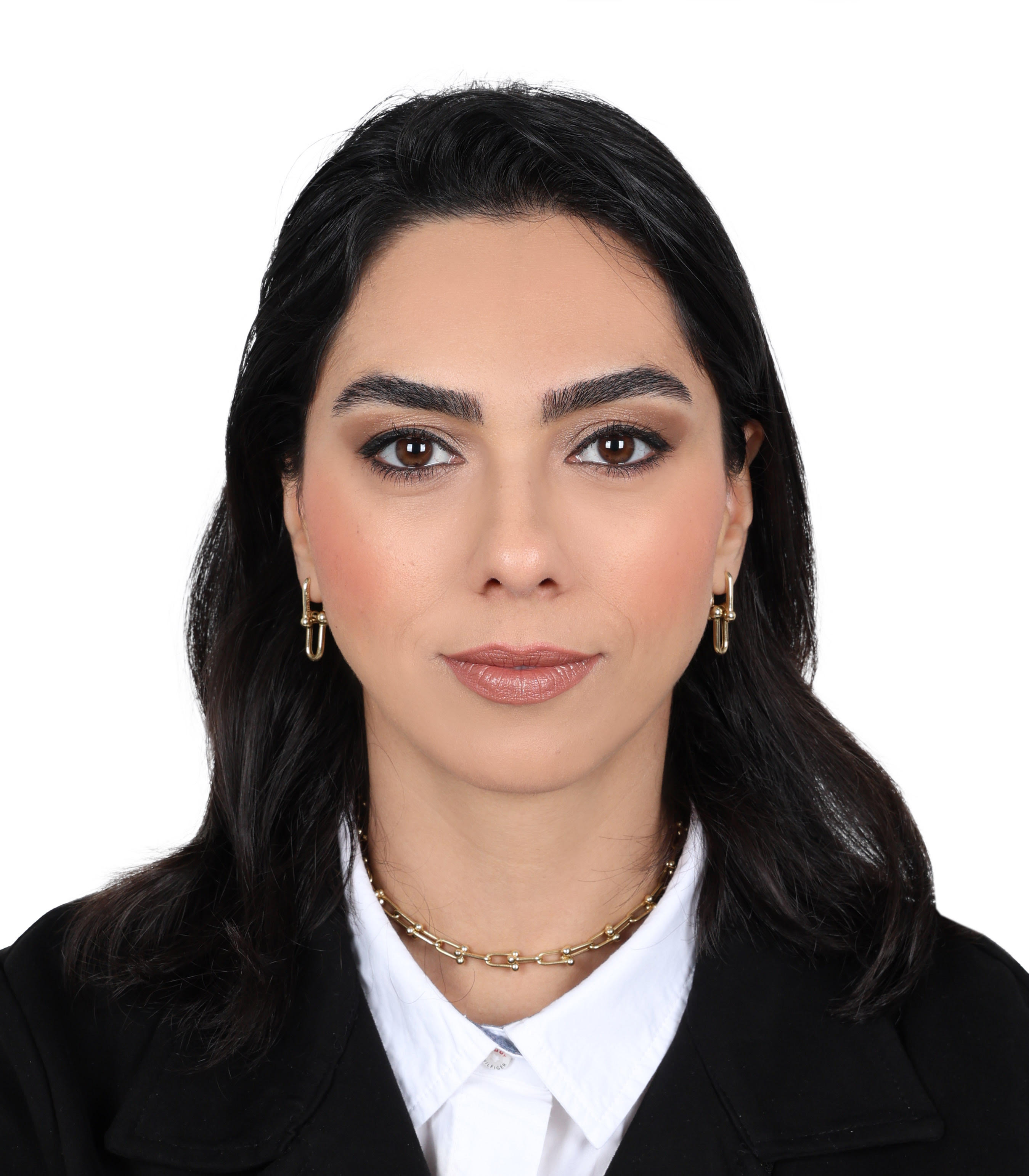 Niloofar Abbas Vakil