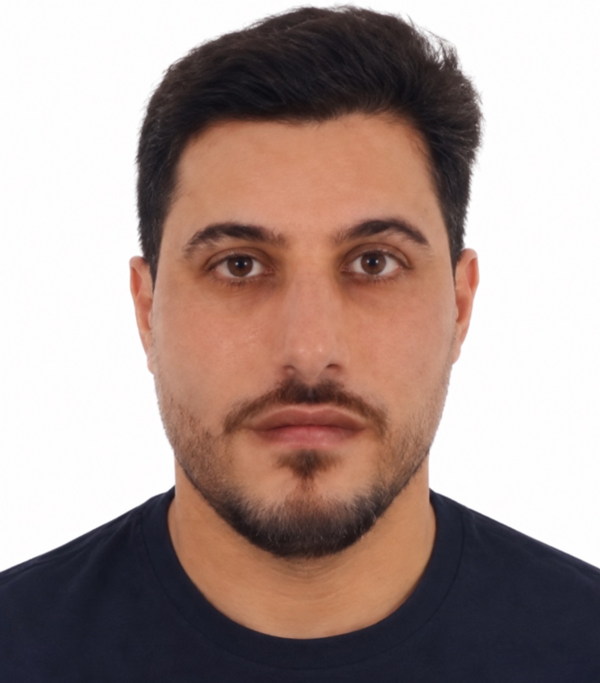 Younes Lotfi Azad
