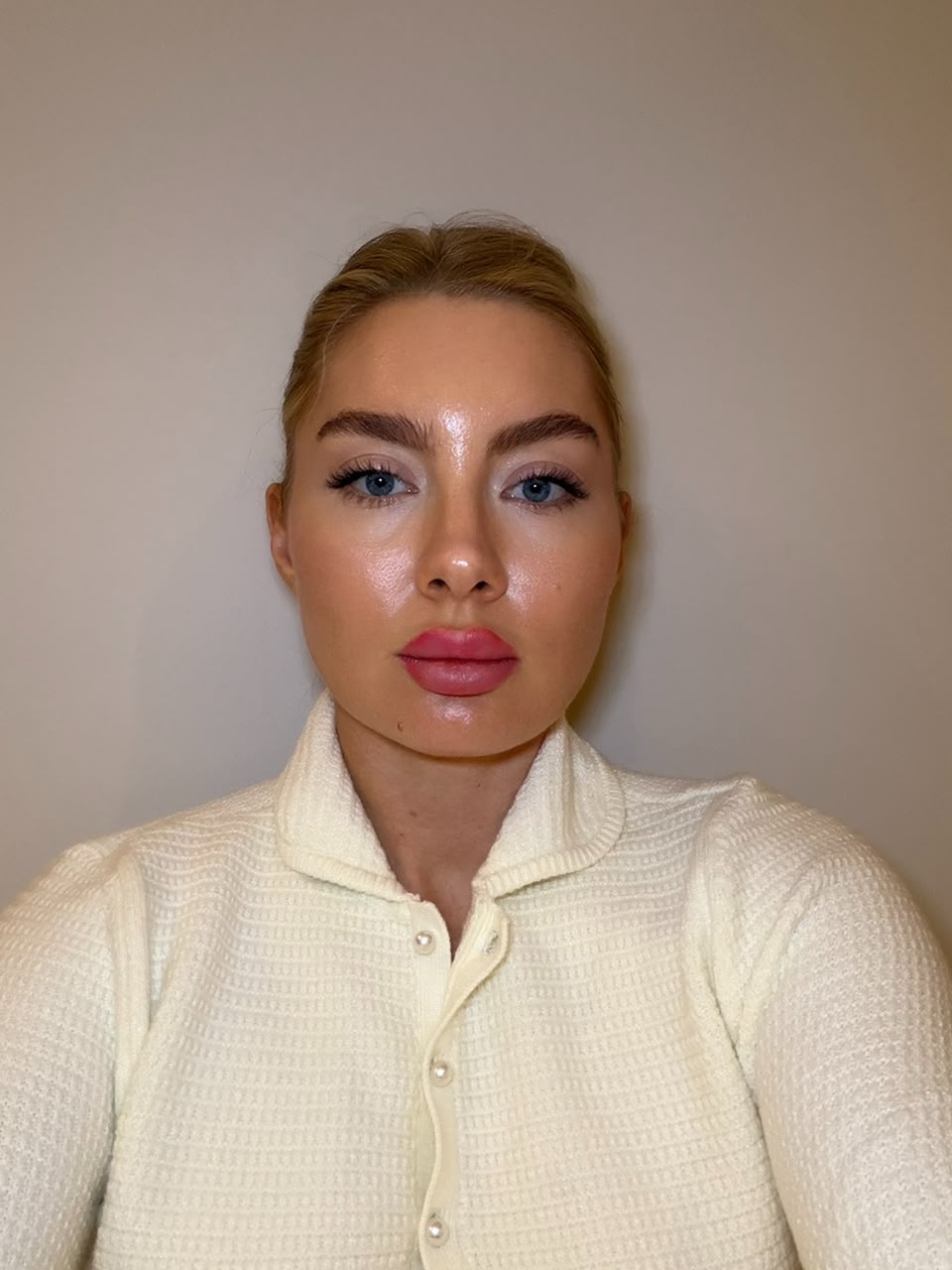 JULIA ZUZANNA ZDANOWSKA